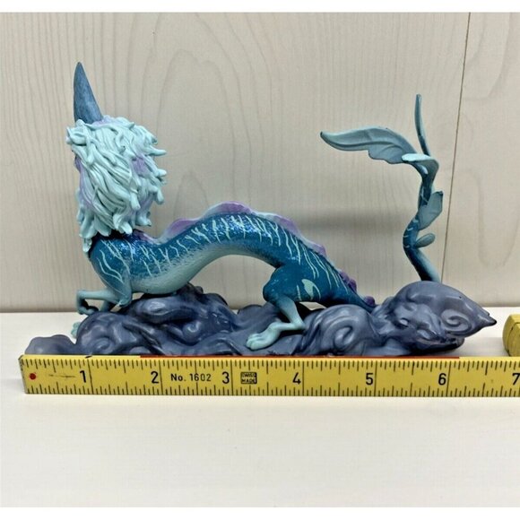 Disney Raya and The Last Dragon Deluxe Figurine Play Toy Set 8 Pcs Sisu Tuk Tuk - Picture 8 of 16